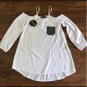 NWT Regine Chevalier Cold Shoulder Top w leather